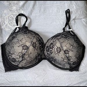 Victoria’s Secret Bra - Size 38DD
